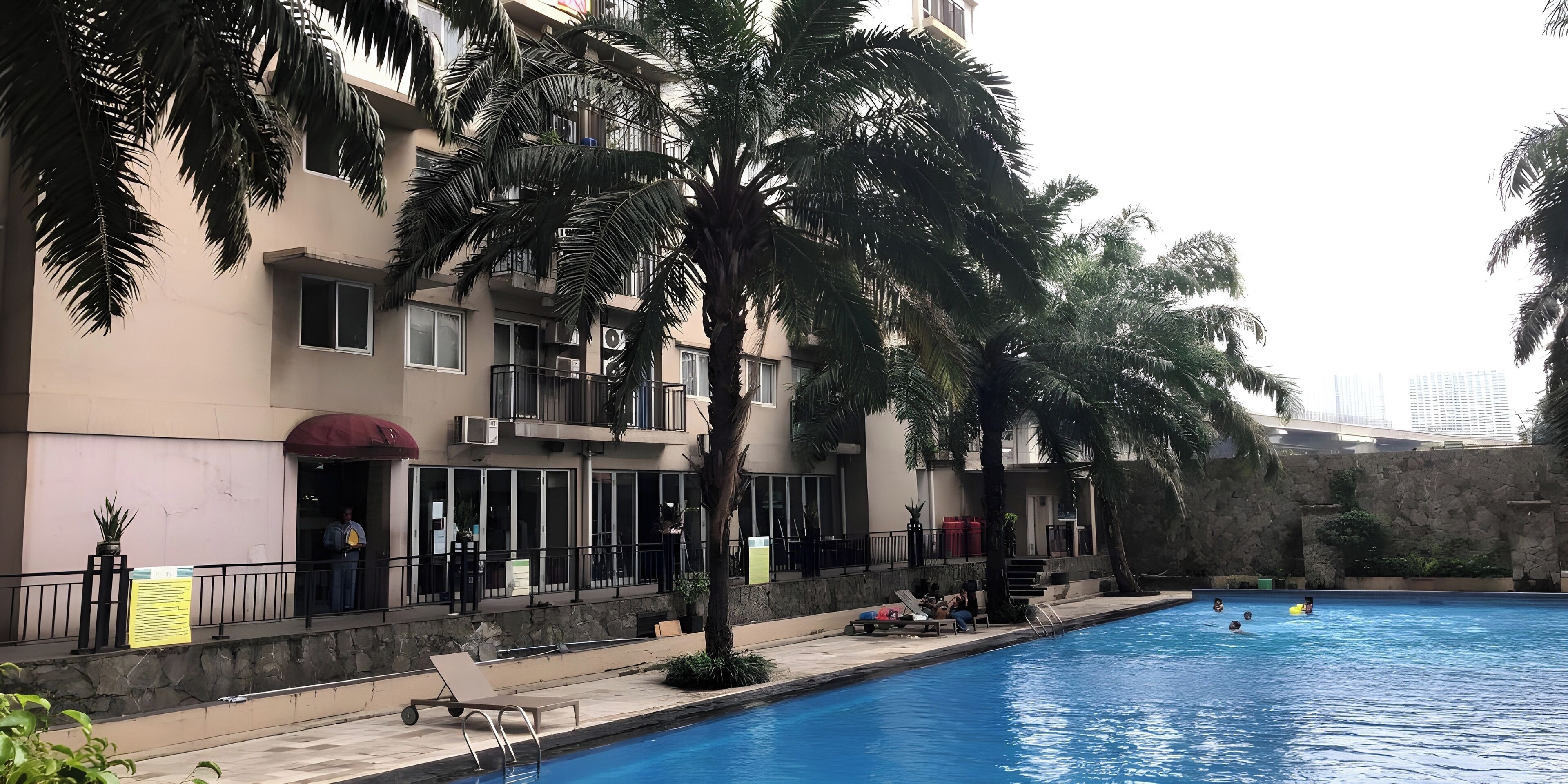 Piscina a l'aire lliure 