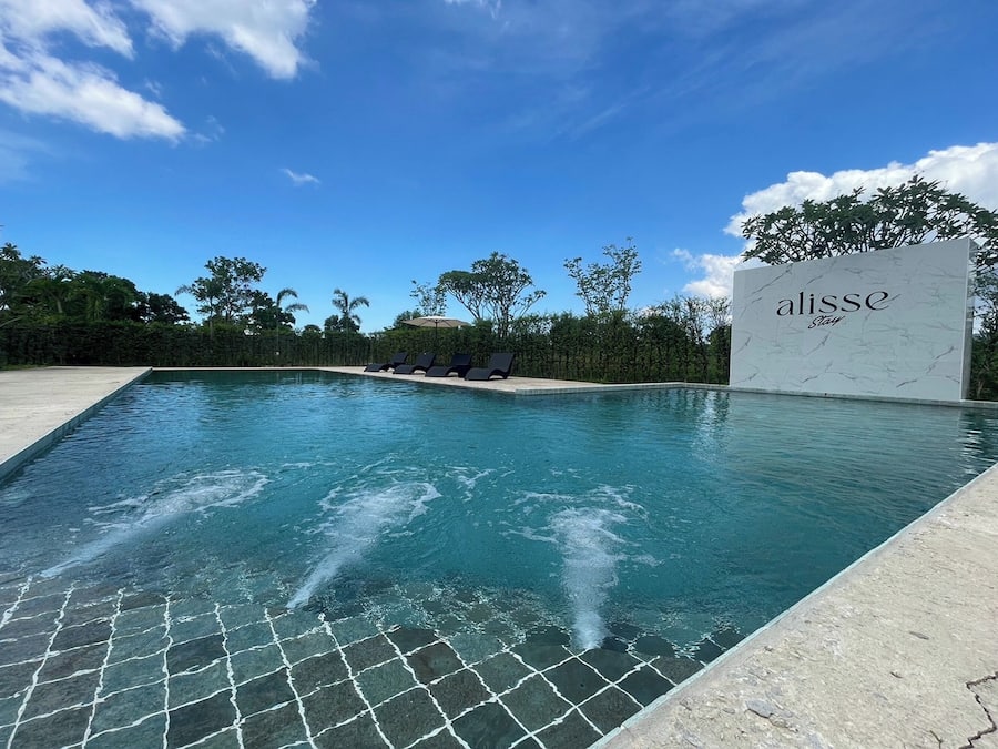 Piscina externa