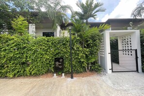 Exterior - Alisse Stay Phuket Layan (Thep Krasattri)