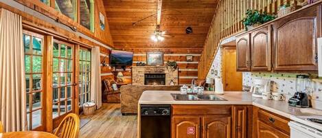 Fridge, microwave, oven, dishwasher