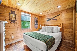 3 Schlafzimmer, Bügeleisen/Bügelbrett, kostenloses WLAN, Bettwäsche
