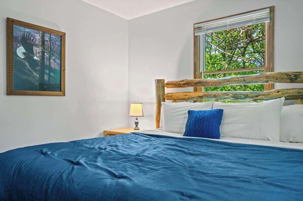 3 habitaciones, tabla de planchar con plancha y wifi gratis 
