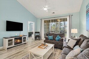 TV, fireplace - River Crossing 1032 Gated with Great Pool! (North Myrtle Beach)
