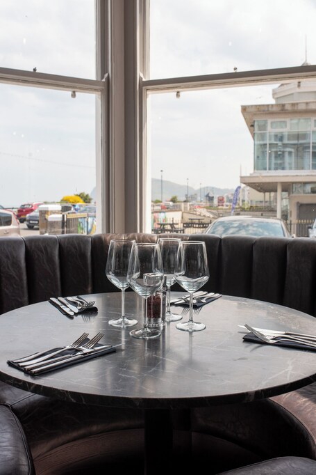 Cae Mor Hotel - Image 9