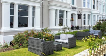Cae Mor Hotel