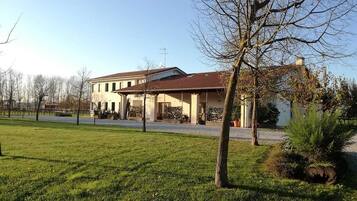 Façade de lâhĂ©bergement