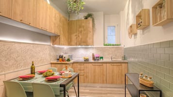 Family Apartment, 1 Bedroom, Air conditioning, Mountainside (PineHome & Garden - Total Relax) | Private kitchen