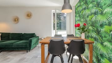 Comfort Apartment, Balcony