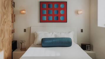 1 habitación, escritorio, tabla de planchar con plancha y wifi gratis