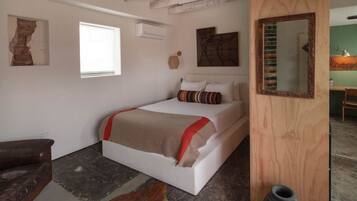 1 habitación, escritorio, tabla de planchar con plancha y wifi gratis
