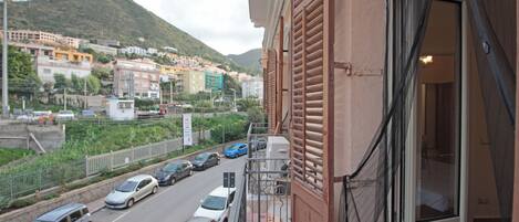 Huoneisto, parveke | Näkymä huoneesta