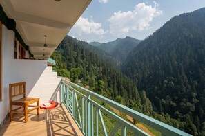 Balcony view - Moustache Shoja (Banjar)