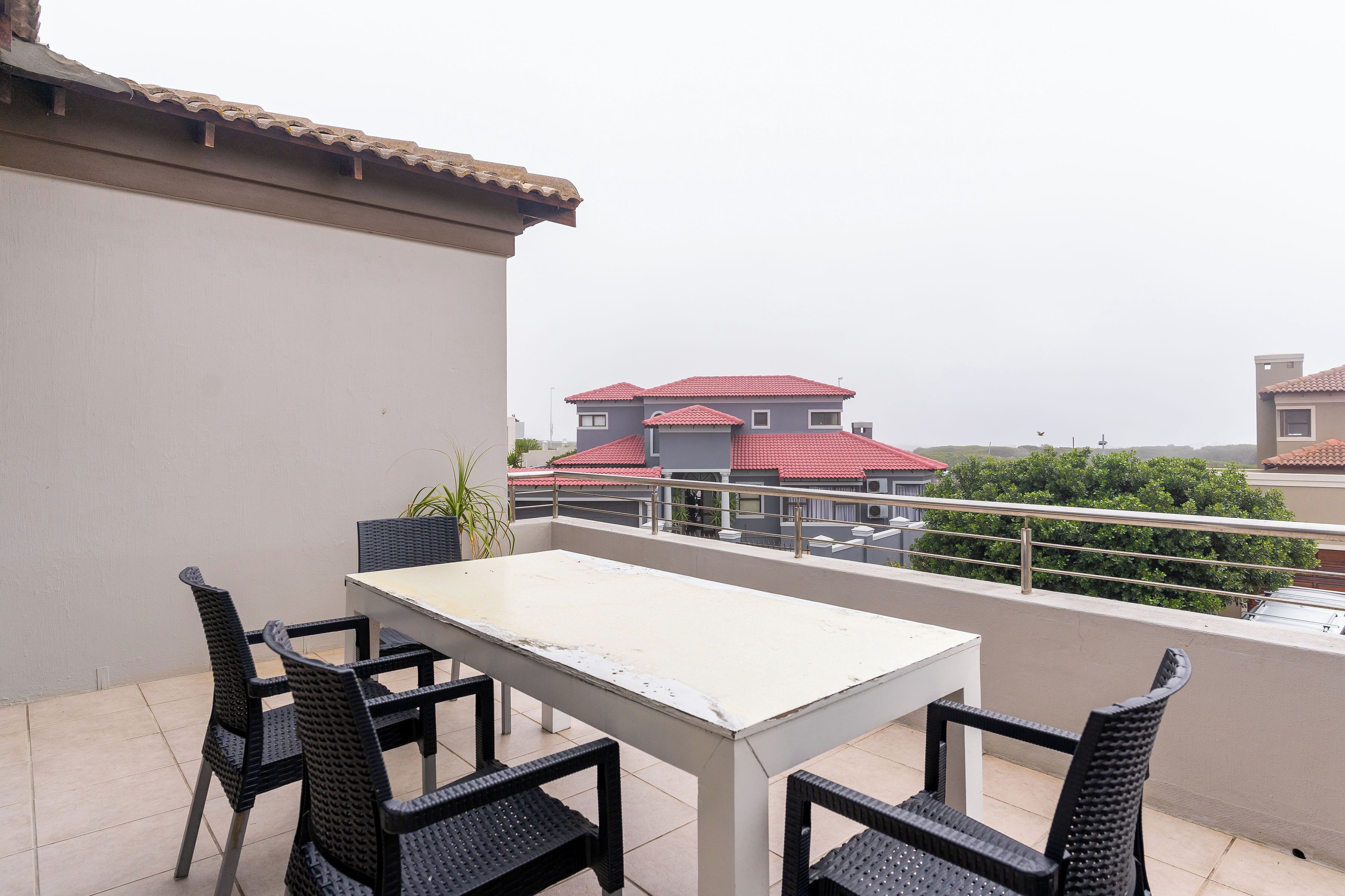 Villa, 6 Bedrooms, Smoking, Balcony | Outdoor dining