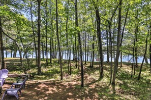 Property grounds - Estrold's Resort-Maple Cabin (St.Germain)