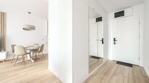 Apartamento (35) | Área de estar | TV de tela plana