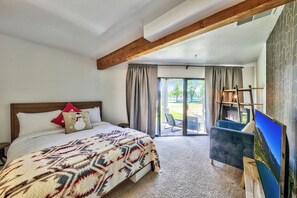 1 soverom, strykejern/-brett, wi-fi (inkludert) og sengetøy