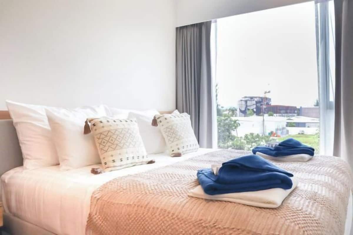 In-room safe, blackout drapes, iron/ironing board, WiFi (free)