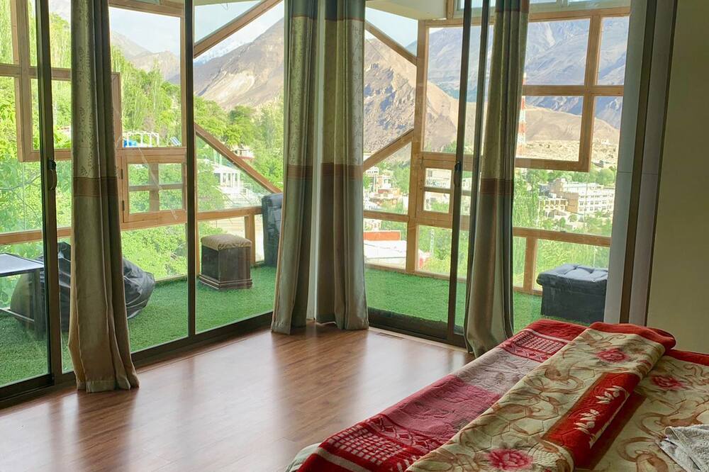Himalyan Tiger Hotel