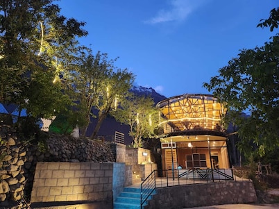 Hunza Glamping Resort