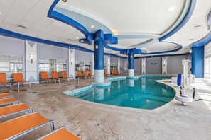 Piscina coperta, una piscina riscaldata