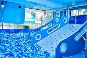 Children's play area - outdoor - Alina Ridge (Nairobi)