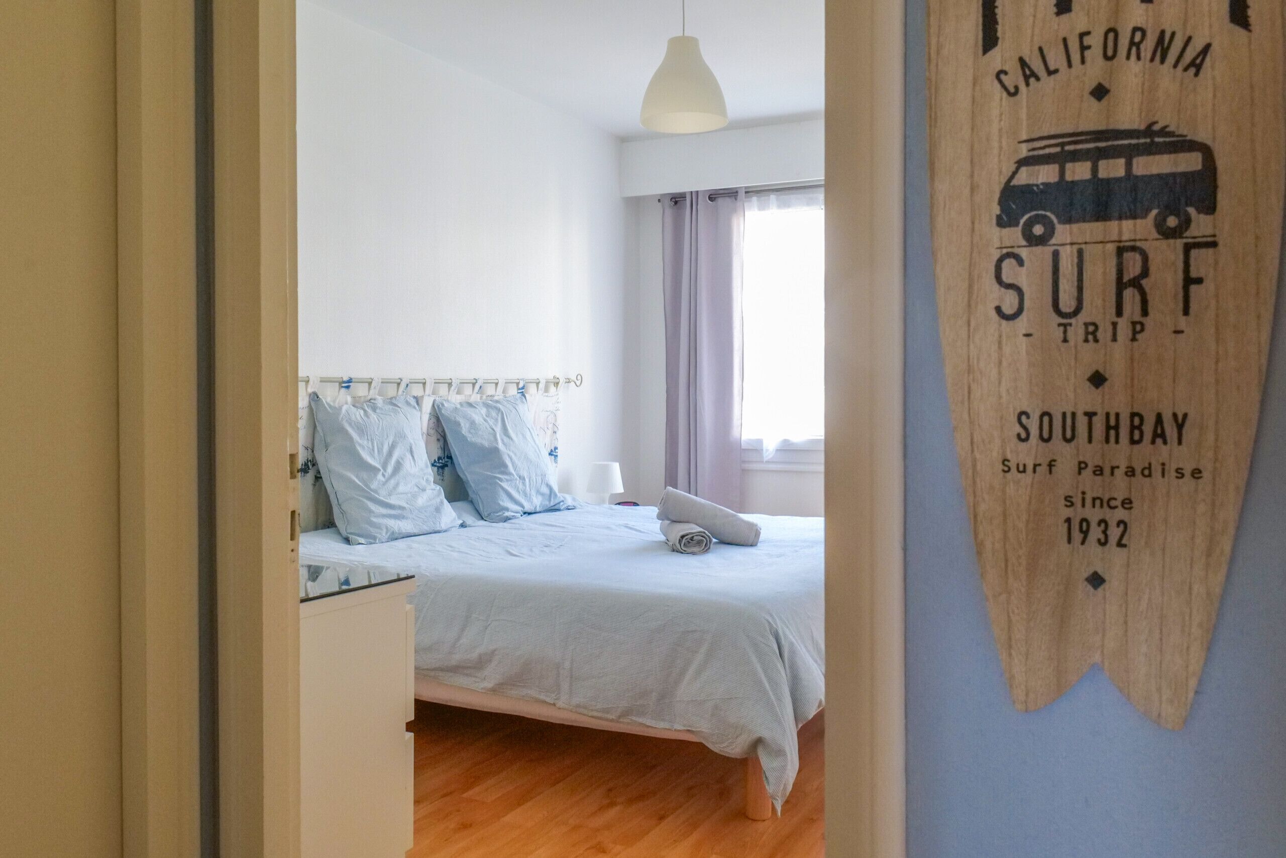 2 bedrooms, WiFi (free), bed sheets
