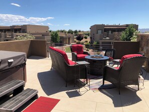 المنطقة المحيطة بالمنشأة