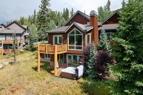 103 Antler Way At Lakota 4 Bedroom Townhouse by RedAwning