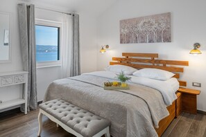 5 chambres, fer et planche Ă repasser, Wi-Fi, draps fournis