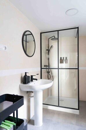 Imagen sin descripción, 3 de 24, botón