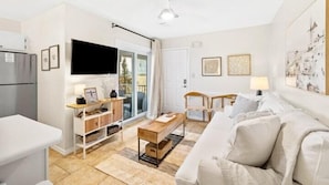 TV - Seaside Retreat 712 - Sleeps 8 (Santa Rosa Beach)