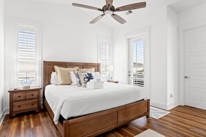 5 bedrooms, iron/ironing board, travel cot, free WiFi - Oasis Vacations, Sweet Tater, Pool, Elevator, Putting Green, Marsh Views (Ocean Isle Beach)