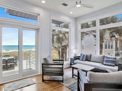 Paradise Palms | Incredible Views & Upgraded Interior + Saltwater Pool