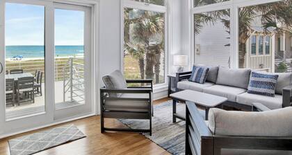 Paradise Palms | Incredible Views & Upgraded Interior + Saltwater Pool
