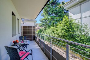 Outdoor dining - Appartamento Eureka (Riva del Garda)