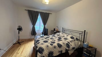 1 bedroom, iron/ironing board, WiFi, bed sheets