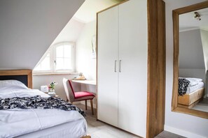 2 Schlafzimmer, Bügeleisen/Bügelbrett, Internetzugang