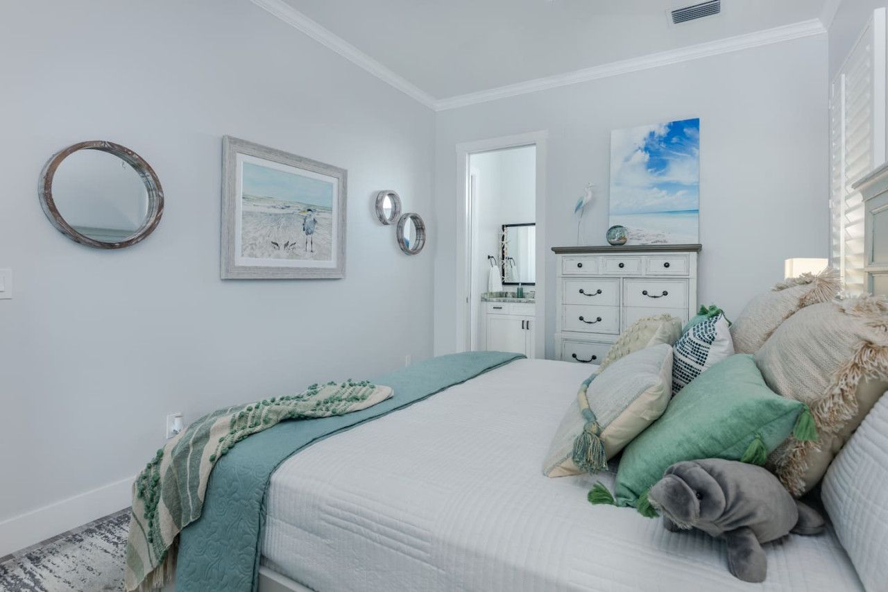1 bedroom, desk, iron/ironing board, WiFi (free)