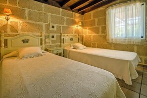 2 bedrooms, Internet
