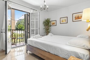 2 chambres, fer et planche à repasser, Wi-Fi gratuit, draps fournis