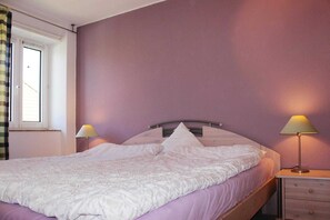 2 bedrooms, Internet
