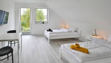 5 Schlafzimmer, Reisekinderbett, kostenloses WLAN, Bettwäsche