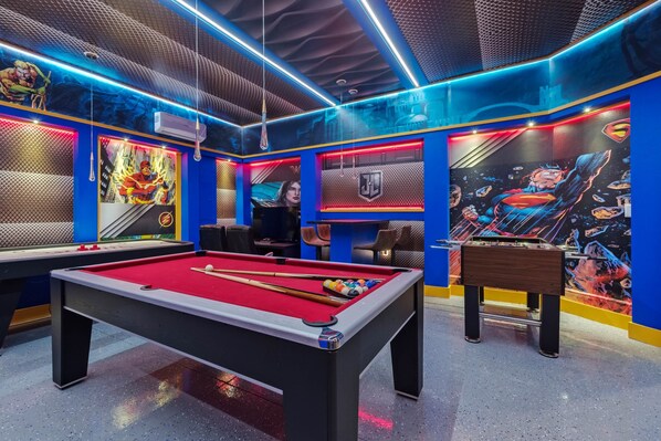 Games room - Last Minute Disney! Private Pool, Hot Tub, Game Room & Themed Bedrooms. Book Now! #65817 (Orlando)