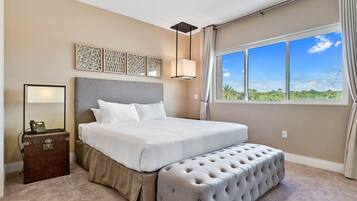 4 habitaciones, tabla de planchar con plancha, wifi y ropa de cama