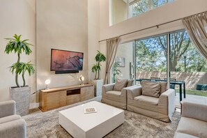 Smart TV - Last Minute Disney Getaway! Townhouse with Private Pool. Book Now! #65951 (Orlando)