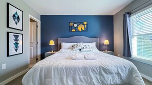 4 habitaciones, tabla de planchar con plancha, cuna de viaje y wifi