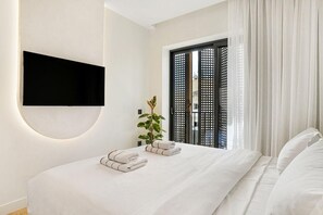 1 habitación, tabla de planchar con plancha, wifi y ropa de cama 