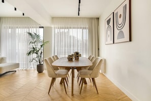 Dining - Urban Height Suite 2 Bedroom Apartment (Agios Nikolaos)