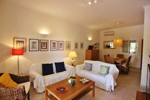TV - Los Arcos 3 - Pool & Vilamoura Center (Vilamoura)