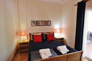 3 dormitoris, planxa i posts de planxar, wifi gratuïta i roba de llit 